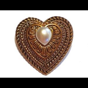 Vintage Taiwan Gold Faux Pearl Heart Brooch Pin